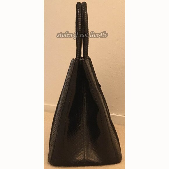 NEW Never Carried Auth Nancy Gonzalez GENUINE PYTHON shiny black tote bag $3950 - Picture 4 of 14